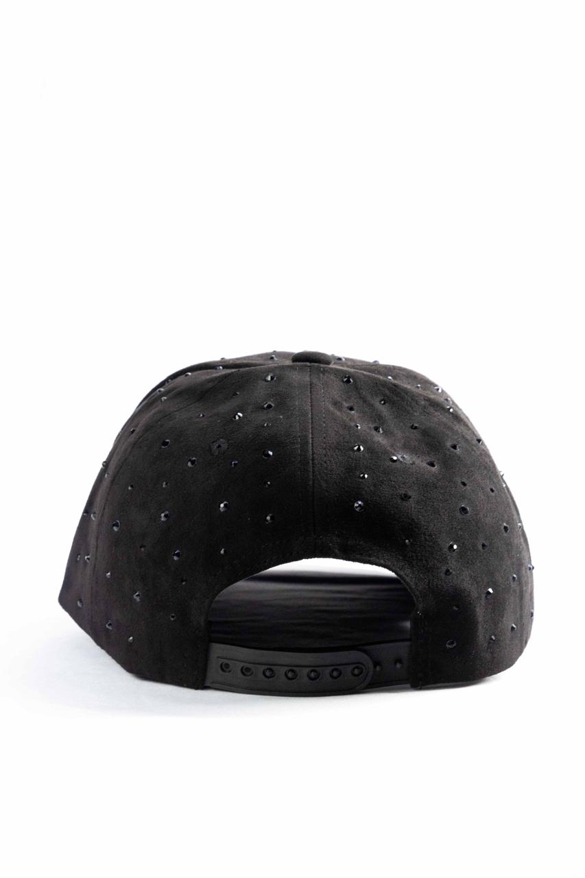 Gorra Legends Full Black - vista trasera con broche snapback